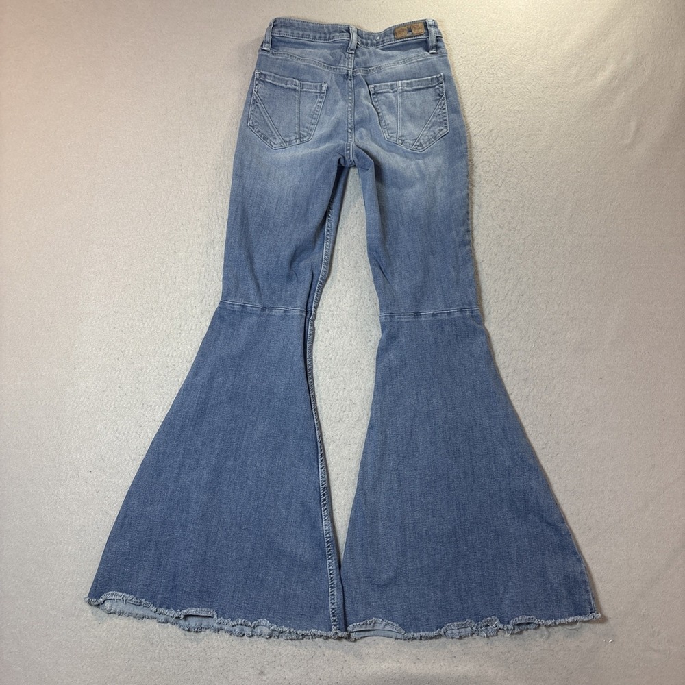Shyanne Jeans Women's 28 Super Flare Bell Bottom Ripp Style Lot of 2 - Picture 16 of 16